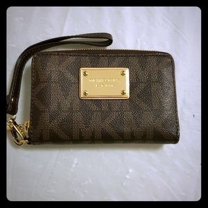 Michael Kors Wristlet Wallet in like new condition